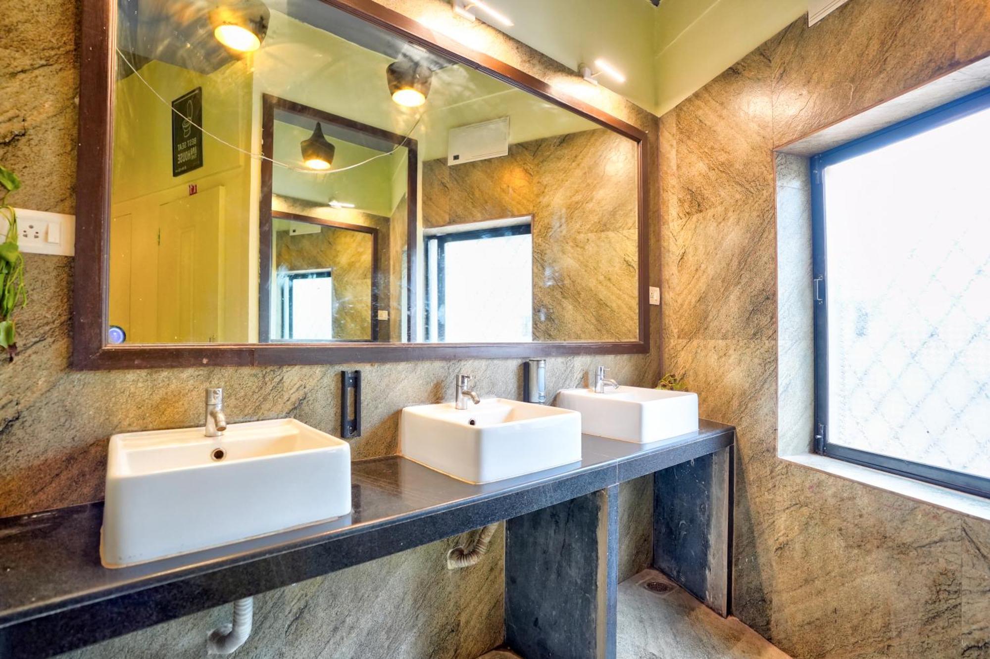 Hive Hostel Anjuna By Just Travels 외부 사진